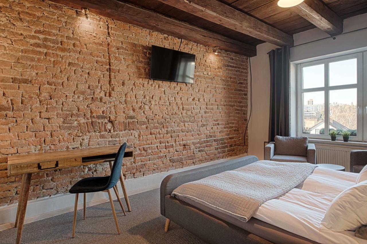 3 Bros' Hostel Cieszyn เชียซึน ภายนอก รูปภาพ