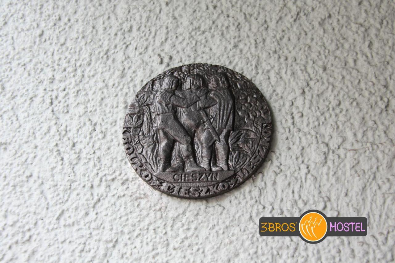 3 Bros' Hostel Cieszyn เชียซึน ภายนอก รูปภาพ