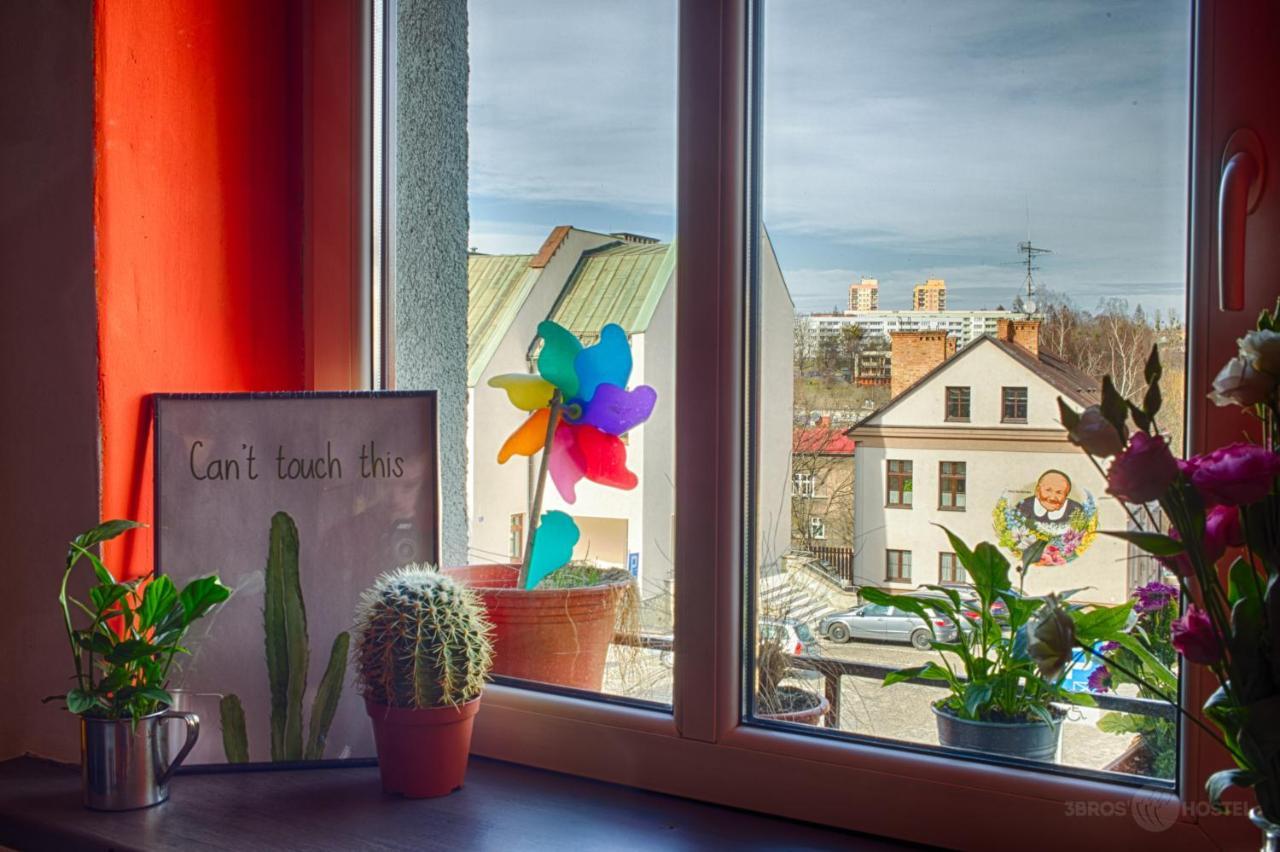 3 Bros' Hostel Cieszyn เชียซึน ภายนอก รูปภาพ