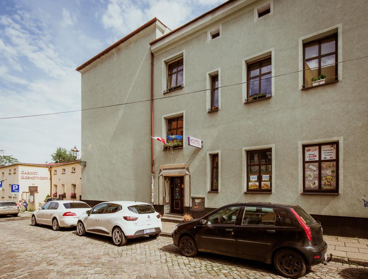 3 Bros' Hostel Cieszyn เชียซึน ภายนอก รูปภาพ